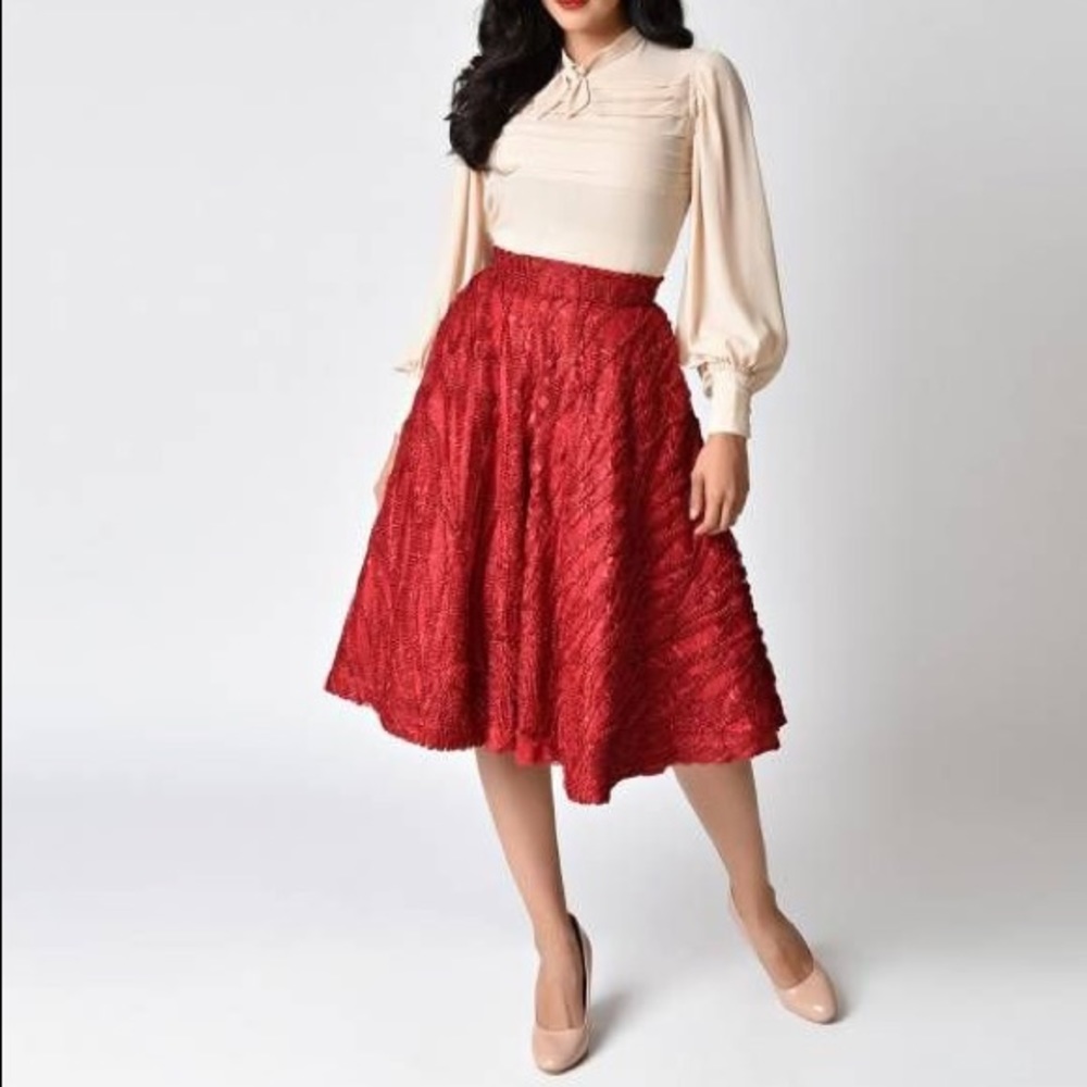 NWOT Unique Vintage Midi Skirt